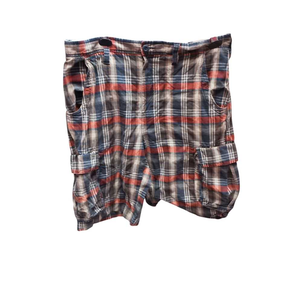 Urban Pipeline Checkered Cargo Shorts - Red, Blue, White